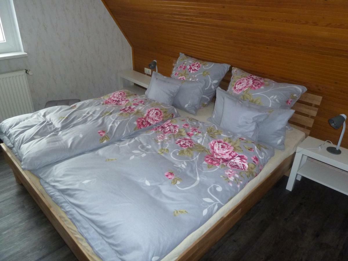 شقة Im Gelben Haus بروتيرود المظهر الخارجي الصورة